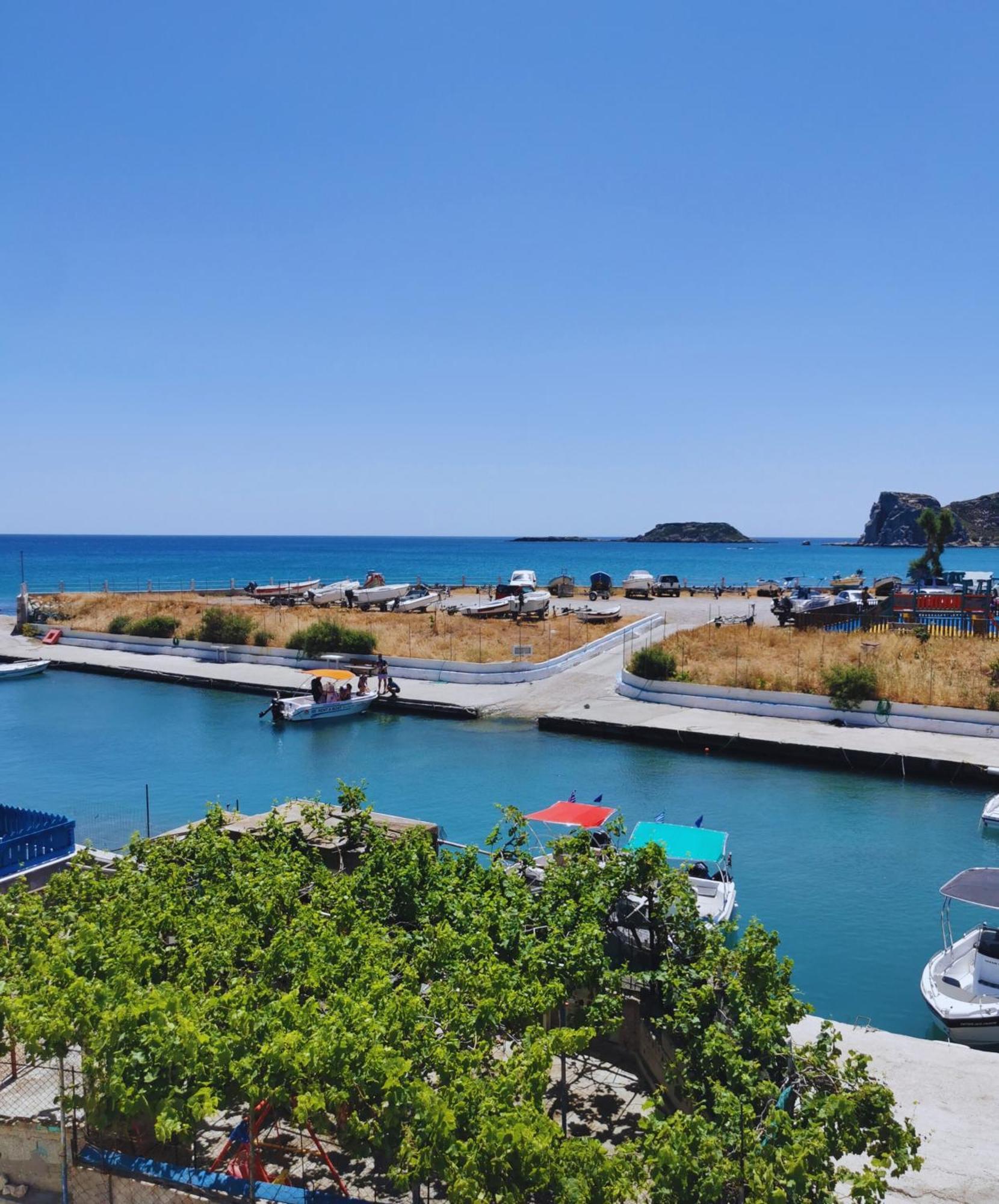 Thalassia Avra Stegna Beach Archangelos  Ngoại thất bức ảnh